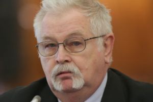 Ministrul Energiei promite că nu închide mine, dar nici nu prezintă soluţii