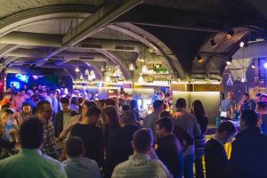 Începe un mega weekend la Sibiu. Evenimente multe şi un super DJ la Cotton Pub