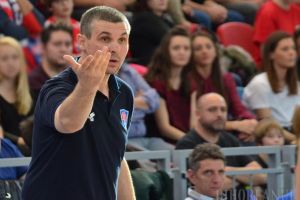 Baschet: Antrenorul Cristian Achim şi încă patru jucători de la CSM CSU vor fi prezenţi la All Star Game