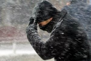 ALERTĂ meteo - Se schimbă TOTAL vremea în ţară: Urmează un weekend cu ploi, viscol şi vânt PUTERNIC