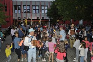 Start cu noutăţi în atelierele Fabricii de Poveşti electroColibri, la început de stagiune 2017 – 2018!  13 ateliere pe săptămână, până la 10 decembrie!