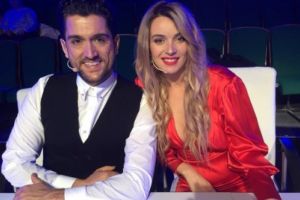 RĂZBOI TOTAL la Eurovision: Scandal şi înjurături între cei doi prezentatori ai TVR, Diana Dumitrescu şi Cezar Ouatu