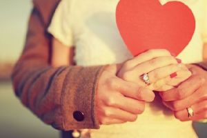 Explicaţiile psihologului Laura Maria Cojocaru. De ce iubim condiţionat? Există iubirea necondiţionată?