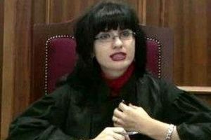 Luare de mita: Geanina Terceanu, fost judecator al Tribunalului Bucuresti, in asteptarea sentintei finale