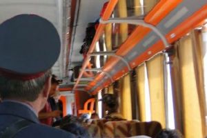 Conductori de tren mituiţi de călători