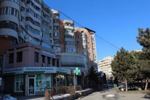 Restaurantul Nistru, închis pentru a fi transformat într-un magazin Profi