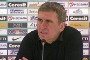 Hagi părăseşte ţara: „Bye, bye, gata! V-aţi atins obiectivul! Mi-e ruşine că m-am întors”