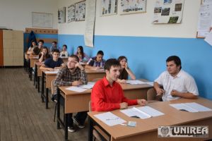 Modele de subiecte şi bareme la bacalaureat. Calendarul simulărilor şi al examenelor