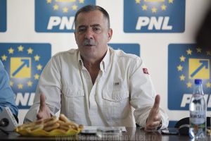 Cezar Preda:  „Cu mine la masă au ras o organizaţie -Titu. A fost o eroare capitală”