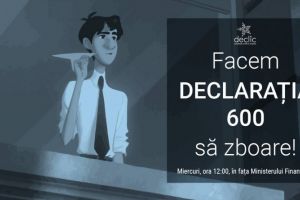 Protest cu avioane de hartie in fata Ministerului Finantelor!: Este timpul sa facem Declaratia 600 sa zboare! 