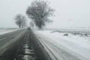 INFOTRAFIC: Se circulă în condiţii de ninsoare în mai multe judeţe. Ce se anunţă la Cluj