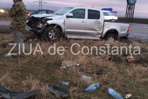 Imagini de la eveniment: Accident rutier pe DN22 la iesire din localitatea Tariverde, judetul Constanta. Doua autovehicule implicate (galerie foto)