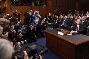 Republicanii acuză politizarea FBI şi a Justiţiei, în ancheta referitoare la legăturile cu Rusia