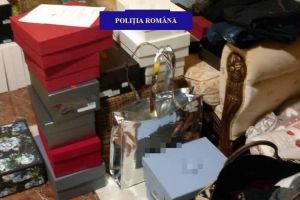 Percheziţii cu surprize: saci întregi cu haine şi pantofi de fiţe de peste 60.000 lei, ridicaţi din casa unui orădean!