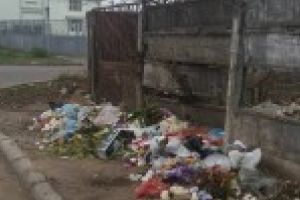 Mai multi braileni care au aruncat gunoiul pe domeniul public au fost amendati