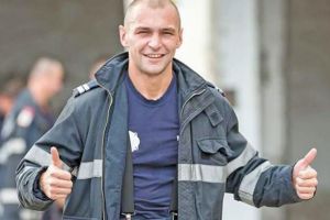 Ministrul de Interne, mândru de pompierul salvator Olimpiu Moş