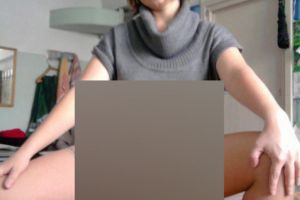 Nimeni nu bănuia ce făcea această PROFESOARĂ în şcoală! IMAGINILE INCENDIARE pentru care a fost DATĂ AFARĂ! E GOALĂ!