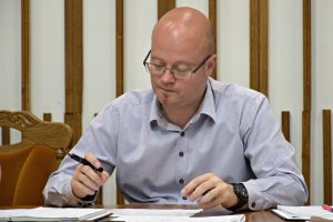 Sondaj online! Vreţi să evaluaţi activitatea Primăriei? Municipalitatea vă pune la dispoziţie un chestionar