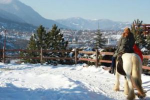 De pe „Drumul Ruşinii” au dispărut gropile. Acum sunt cratere