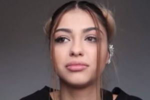 Studenta care a DEZVĂLUIT tuturor de ce s-a apucat de VIDEOCHAT! Motivul este DUREROS. Pozele s-au răspândit pe internet -FOTO