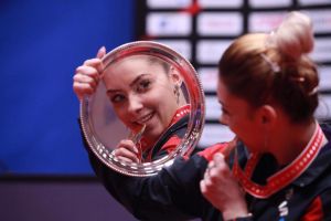 Bernadette Szocs – cetăţean de onoare al Bistriţei! Ovidiu Creţu: Avem din nou o mare campioană