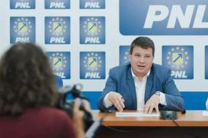 Bogdan Boca (PNL): „Domnule Căprar înainte să vorbiţi despre proiectele Aradului nu ar fi mai util să le cunoaşteţi”