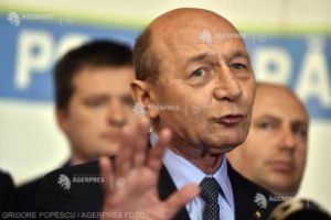 Băsescu, despre unirea cu Moldova: Voi depune un proiect de declaraţie în care să denunţăm pactul Ribbentrop – Molotov
