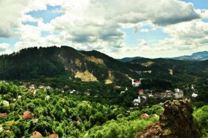 Cea mai veche localitate minieră din România, Roşia Montană, împlineşte 1887 de ani de la prima atestare documentară