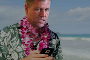 Preşedintele Klaus Iohannis e, DIN NOU, în VACANȚĂ: Presedintele e in Tenerife, la hotelul Ritz, unde camera costa 400 de euro pe noapte!