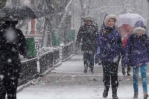 PROGNOZA METEO pentru două săptămâni: Urmează un nou val de ploi şi ninsori
