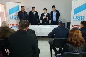USR se EXTINDE în judeţ. Cu cine va aborda alegerile parţiale locale de la Archiş
