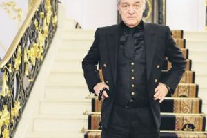 Gigi Becali se simte ameninţat de Viktor Orban
