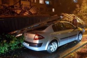 ULTIMA ORA: Mai putini bani la Castane si despagubirea urgenta a baimarenilor, dupa furtuna de duminica