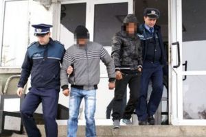 Tâlhărie între homosexuali, într-un bloc din Găvana