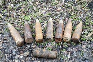 Sihlea, teren minat! Noi proiectile găsite în apropierea localităţii