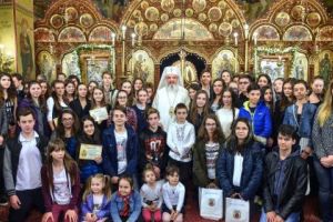 Ziua Internaţională a Tineretului Ortodox. Preafericitul Părinte Daniel, Patriarhul BOR: “Copiii şi tinerii au nevoie să fie ascultaţi şi încurajaţi”