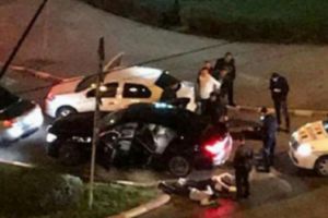 Hoţi cu mult tupeu. Au furat camere de supraveghere şi au condus fără permis