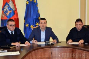 Poliţia Locală la raport: Valoarea amenzilor date pentru parcări ilegale a crescut, în 2017, cu aproape 400%!