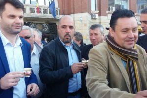 Ovidiu Negulescu face mişto de primarul Dobre: “Probabil a terminat Academia de Poliţie”