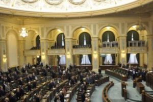 Propunerea ca 10 mai să devină Ziua Independenţei Naţionale a fost adoptată TACIT de Senat