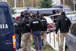 Deţinuţii-traficanţi de droguri din penitenciarul Mioveni, arestaţi încă o dată