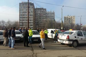 Controale fara precedent printre taximetristii din Timisoara. Taximetristii, la un pas de revolta