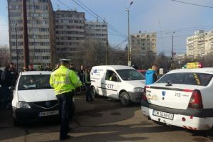 A plouat cu amenzi pentru taximetristi. Bilantul sanctiunilor aplicate de Politia Rutiera