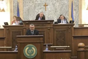 Mircea Cazan  în Parlament: ”Anul 2017 a fost unul pierdut pentru România”