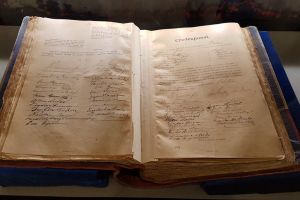 FOTO-VIDEO: Credenţionalul lui Vasile Goldiş – exponatul lunii februarie 2018 la Muzeul Naţional al Unirii din Alba Iulia