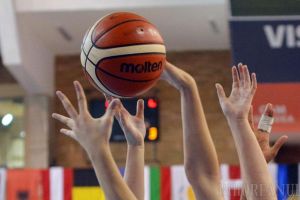 Universitatea CSM Oradea a suferit primul eşec din faza semifinală a Ligii I