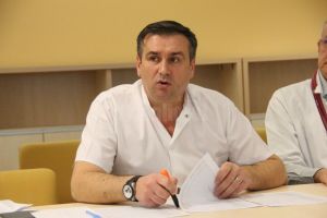 Timpii de aşteptare la Unitatea de Primire a Urgenţelor Suceava ajung până la cinci ore