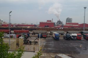 Kronospan Sebeş: ”Pe platformă nu s-a produs niciun incident de mediu. Invităm reprezentanţii societăţii civile să viziteze fabrica”