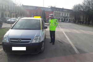 FOTO. Razii de amploare ale poliţiştilor în centrul Sătmarului. Permise reţinute şi amenzi de mii de lei