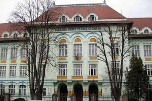 O elevă a Colegiului ”Horea Cloşca şi Crişan” din Alba Iulia, medaliată cu argint la etapa naţională a Olimpiadei de Astronomie şi Astrofizică